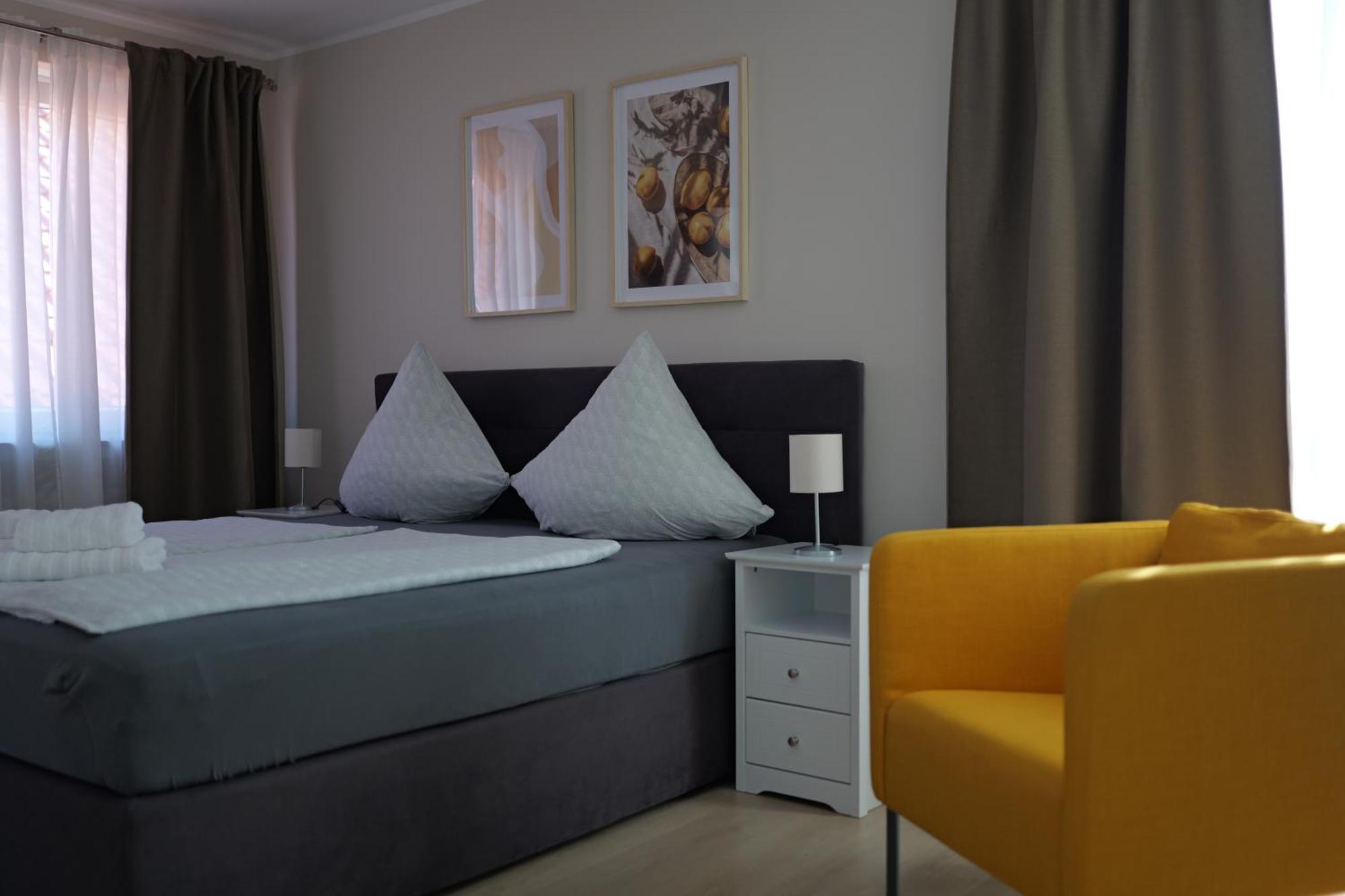 Hotel Milano Хилдесхайм Екстериор снимка
