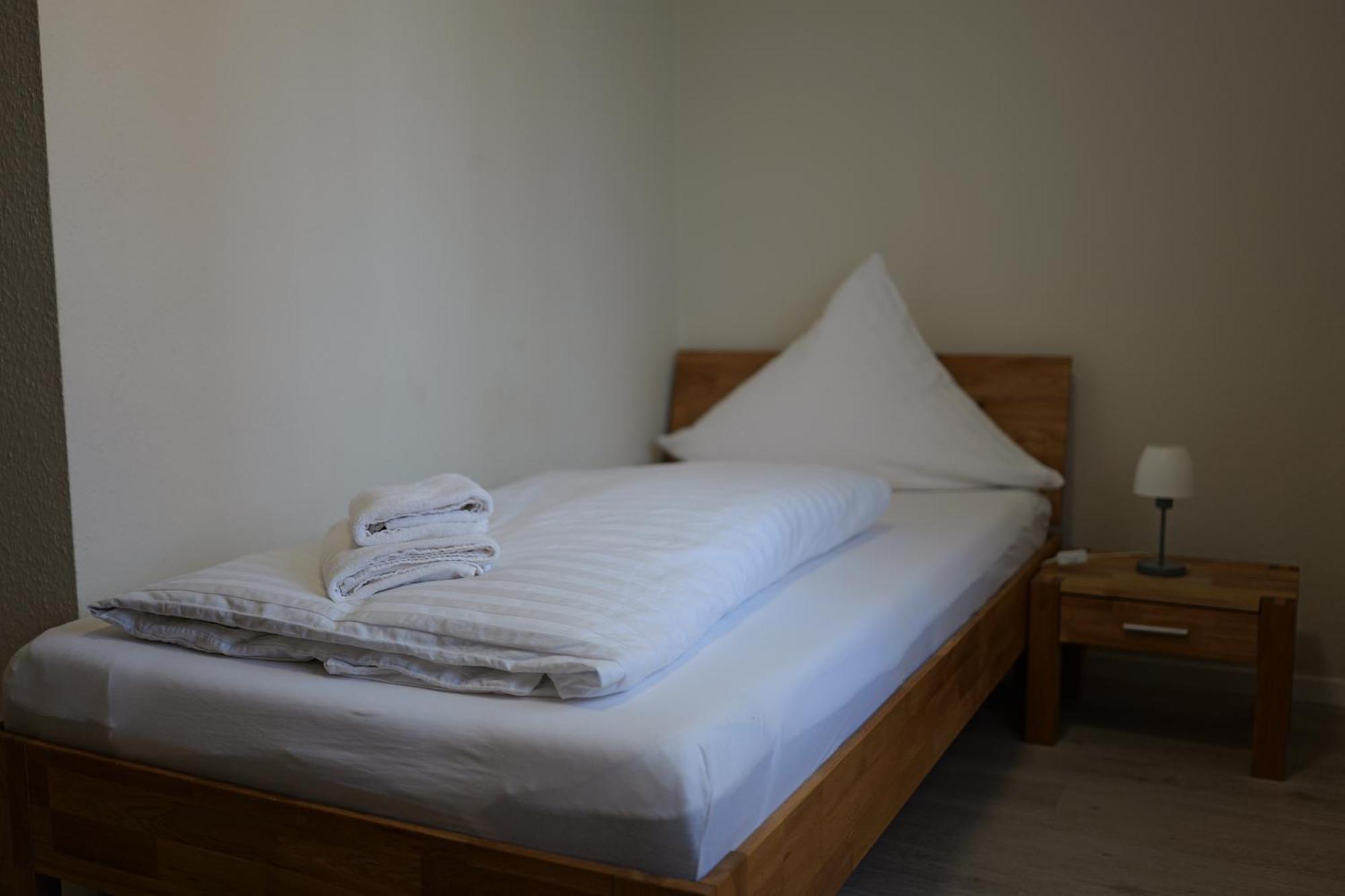 Hotel Milano Хилдесхайм Екстериор снимка